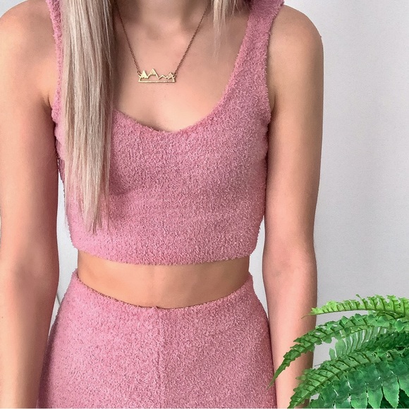 Fuzzy Set Pink Two Piece NWT - Picture 2 of 8